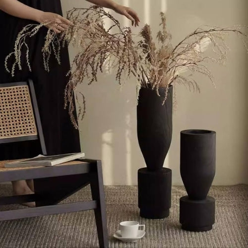BLACK WOODEN VASE